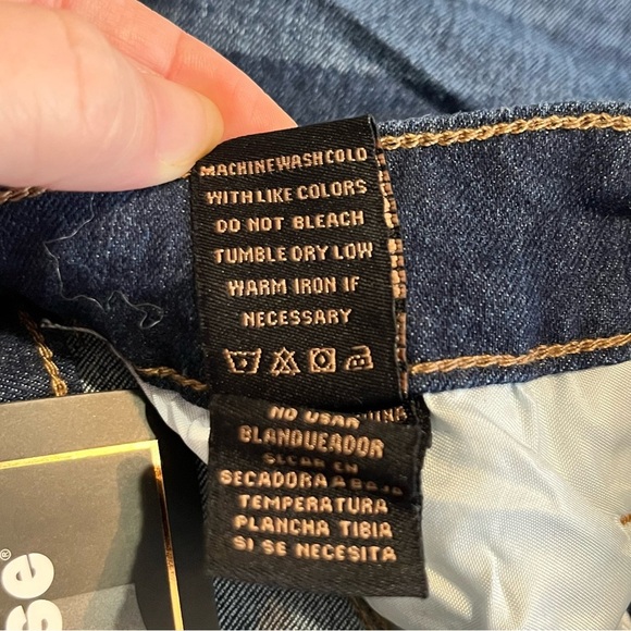 jean shorts high rise button fly 5 pocket rolled hem dark wash dollhouse tag - Picture 6 of 10